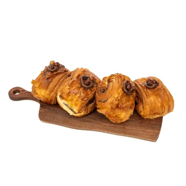 Hazelnut Croissant Box