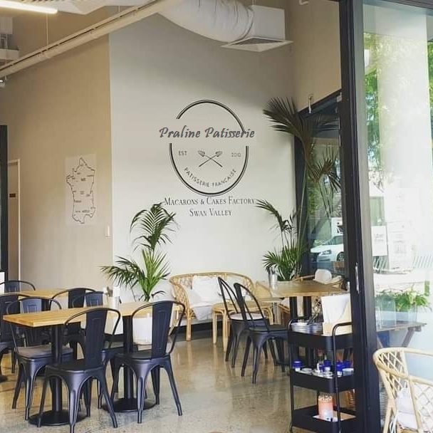 Experience the Charm of Praline Café & Patisserie - Book Your Table Today